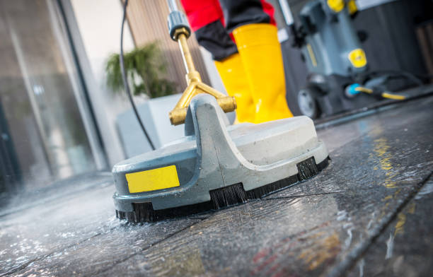 Best House Pressure Washing  in Clarksville, IA